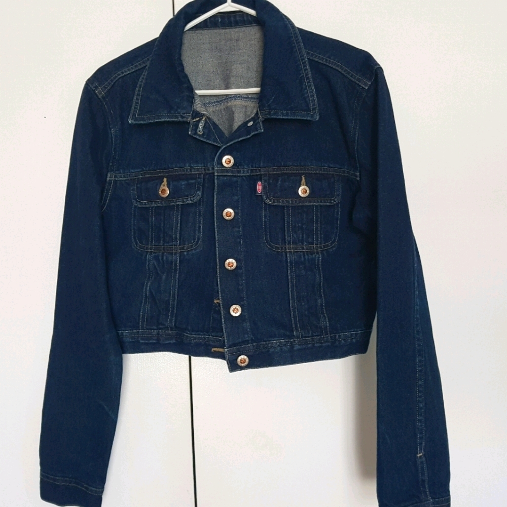 Vintage Y2K Crop Denim Jean Jacket LIKE NEW!